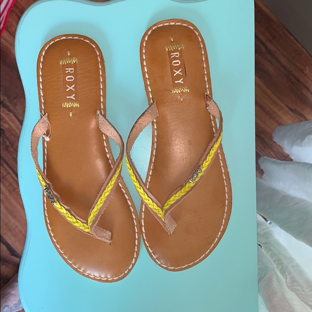 Roxy Leather Sandals